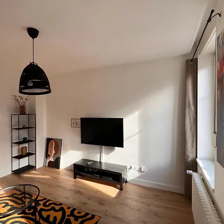 Apartment Soh Rent 2 Pieces - 2 - Tv - Wifi Schiltigheim